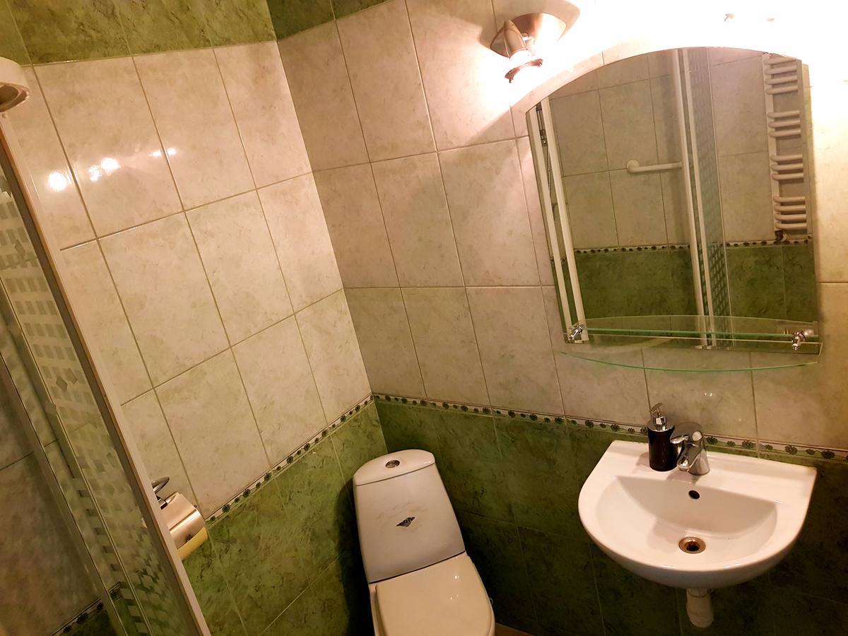 Hotel Zaułek Luban Buitenkant foto
