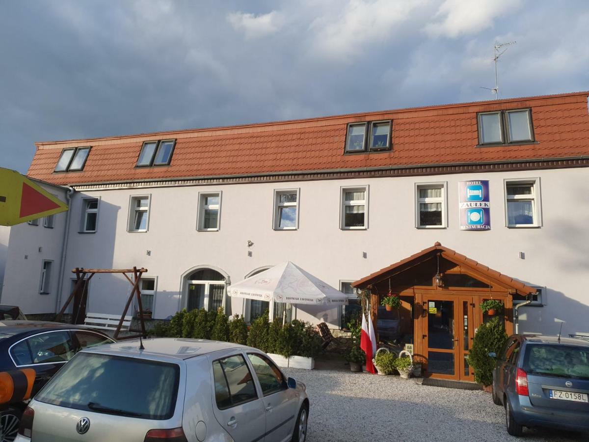Hotel Zaułek Luban Buitenkant foto